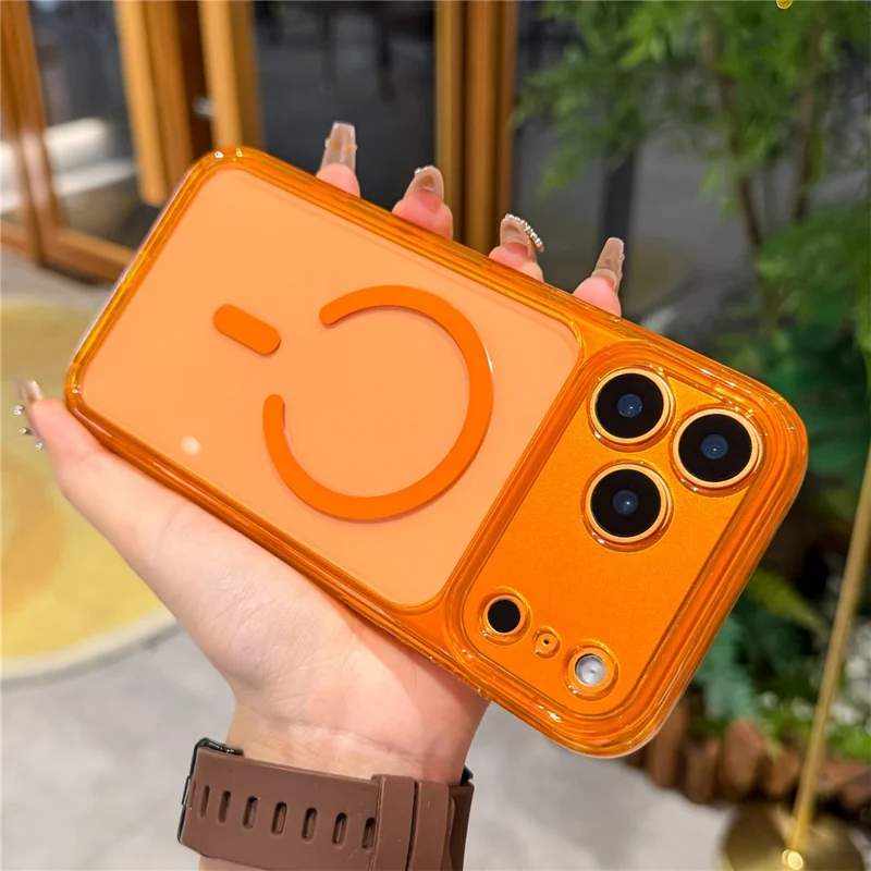 För iPhone 17 Pro Max Magnetisk Skal PC+TPU Skyddshölje Kompatibelt med MagSafe - Orange