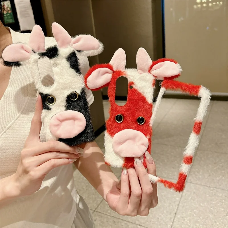 For Samsung Galaxy Z Fold8 Case Plush Cow Hard PC Protective Phone Cover - Red