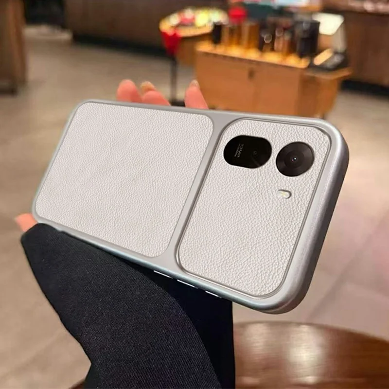 جراب لهاتف شاومي ريدمي A7 برو 5G، جراب واقٍ من مادة البولي يوريثان والجلد الصناعي مقاوم للصدمات - أبيض