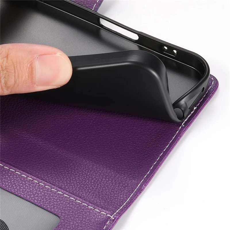 For Honor 600 5G Case Magnetic Snap Litchi Texture Leather Wallet Phone Cover with Wrist Strap - Purple