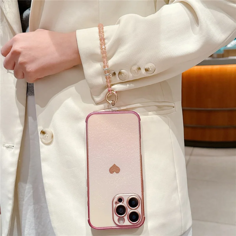 For iPhone 16 Pro Max Hoesje met Hartpatroon Iridescent Gradiënt TPU Telefoonhoesje met Kralenriem - Kleurrijk Roze