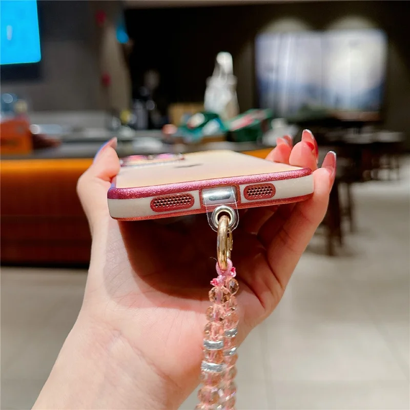 For iPhone 16 Pro Max Hoesje met Hartpatroon Iridescent Gradiënt TPU Telefoonhoesje met Kralenriem - Kleurrijk Roze
