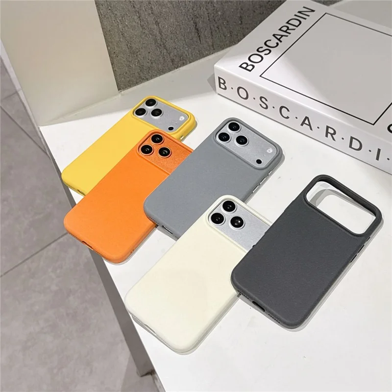 Voor iPhone 17 Pro Magnetische Hoes Matte Structuur Anti-vingerafdruk Stootvaste PC + TPU Telefoonhoes - Oranje