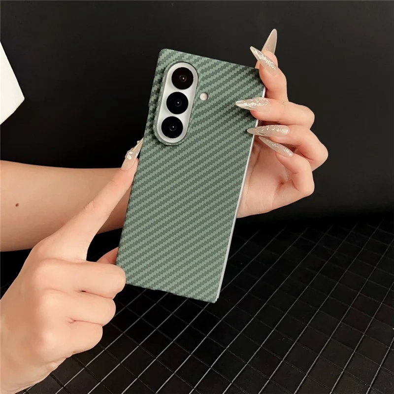 For Samsung Galaxy Z Fold8 Magnetic Case Carbon Fiber Texture PC Phone Cover with Screen Protector - Green