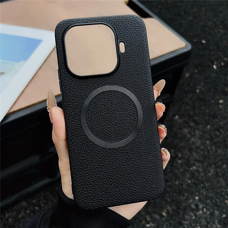 Coque magnétique pour Xiaomi 17T Pro, texture en cuir synthétique PU aspect litchi + coque arrière en TPU - Noir