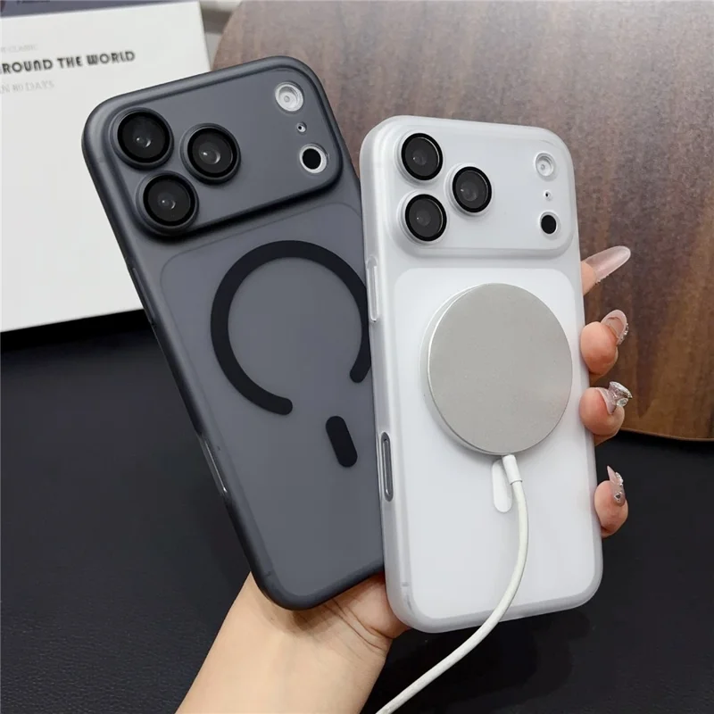 Чехол магнитный для iPhone 17 Pro Max с защитой объектива камеры, матовый ударопрочный чехол из поликарбоната + защитная пленка из закаленного стекла — прозрачный черный