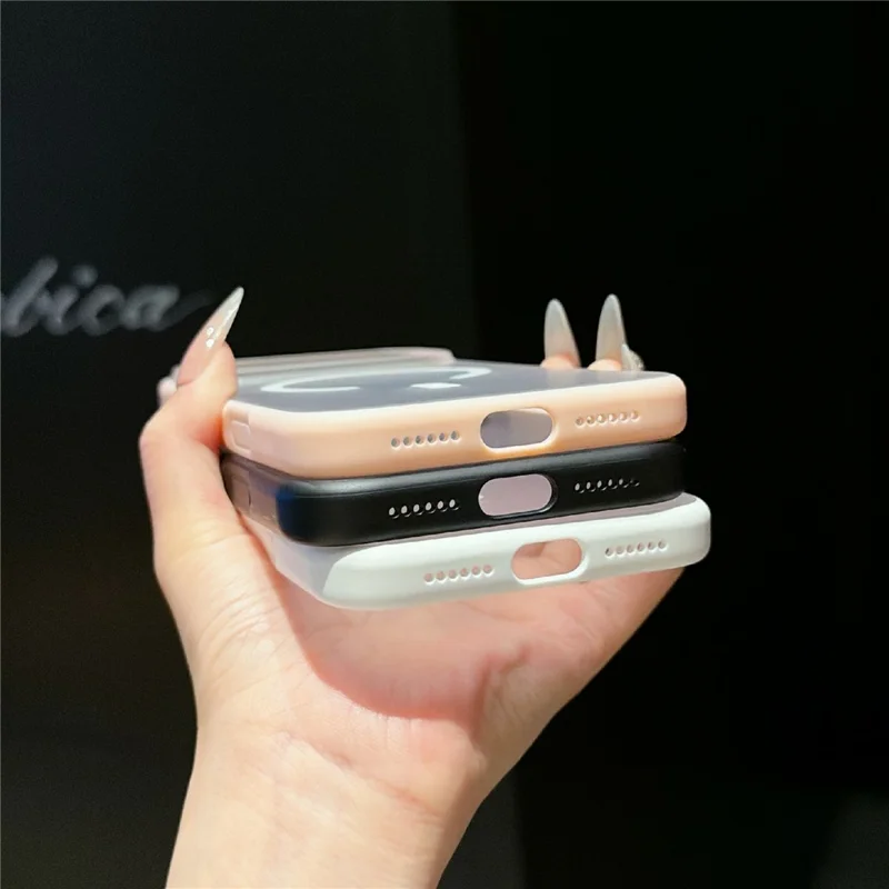 For iPhone 17 Pro Max Magnetic Case Translucent Matte PC + TPU Phone Cover Compatible with MagSafe - Transparent White