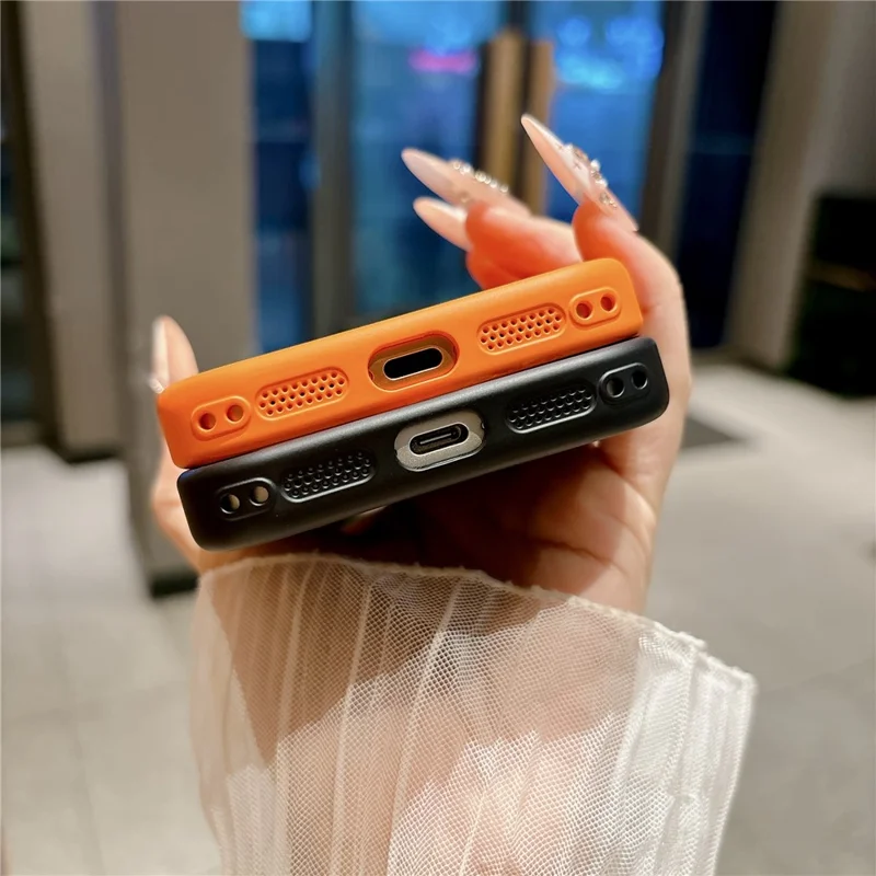 For iPhone 17 Pro TPU-hoes echt koeienleer Litchi-structuur + slangstructuur beschermhoes - Oranje