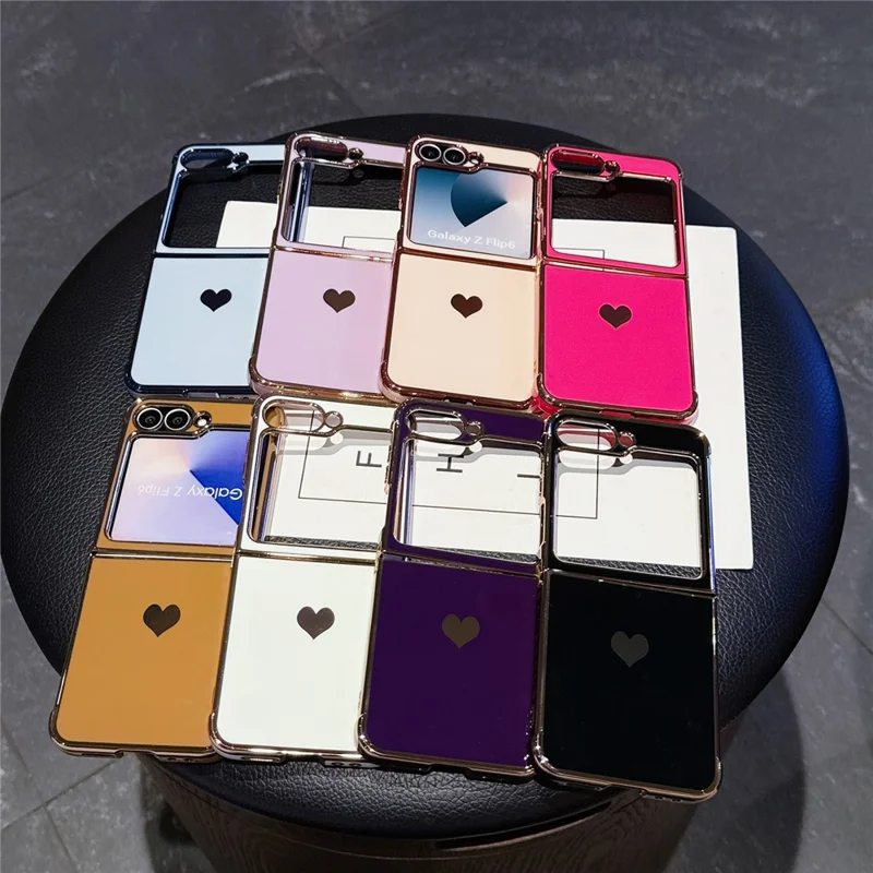 For Samsung Galaxy Z Flip7 FE 5G / Z Flip6 5G Case TPU Phone Back Cover Electroplating Heart Pattern - Ivory White