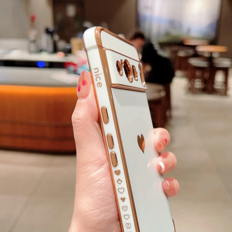 For Google Pixel 8 Pro Case TPU Phone Back Cover Electroplating Heart Pattern - Ivory White