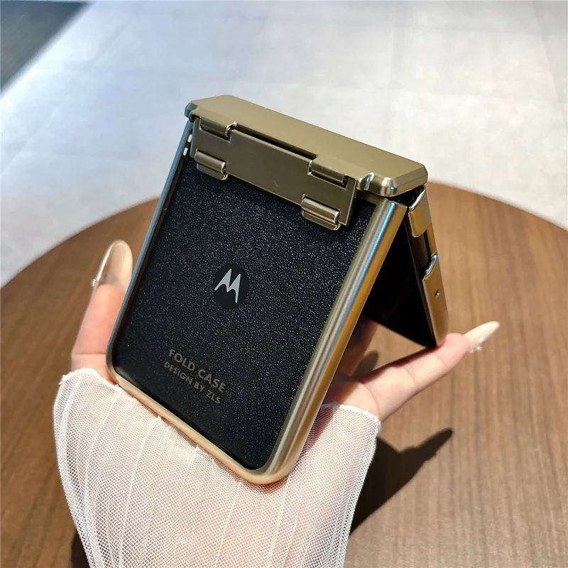 For Motorola Razr 70 Ultra / Razr 60 Ultra 5G Case Electroplating PC Folding Phone Cover with Screen Protector - Silver