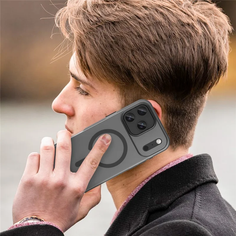 For iPhone 18 Pro Max  /  17 Pro Max Magnetic Case TPU + PC Matte Translucent Phone Back Cover - Black