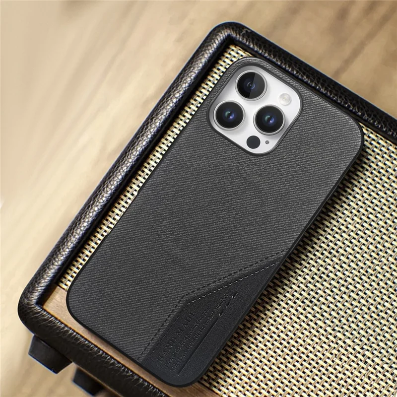 For iPhone 16 Pro Max Magnetic Case Cloth Texture PU Leather + PC + TPU Phone Cover - Black