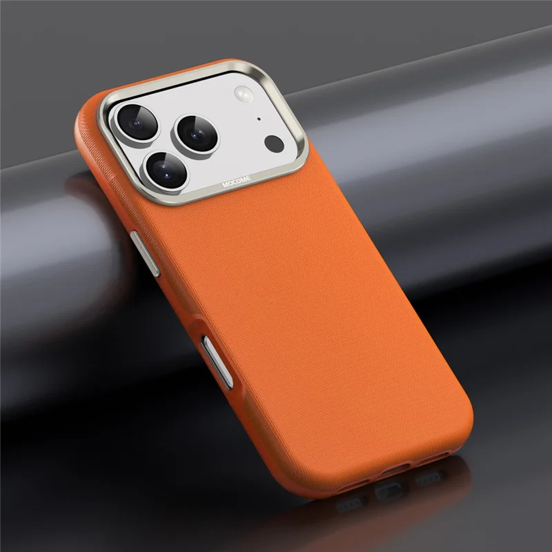 For iPhone 18 Pro Case Kompatibel med MagSafe Fint Gittermønster Læderbelagt TPU PC Telefonbeskyttelse med Metalobjektivramme - Orange