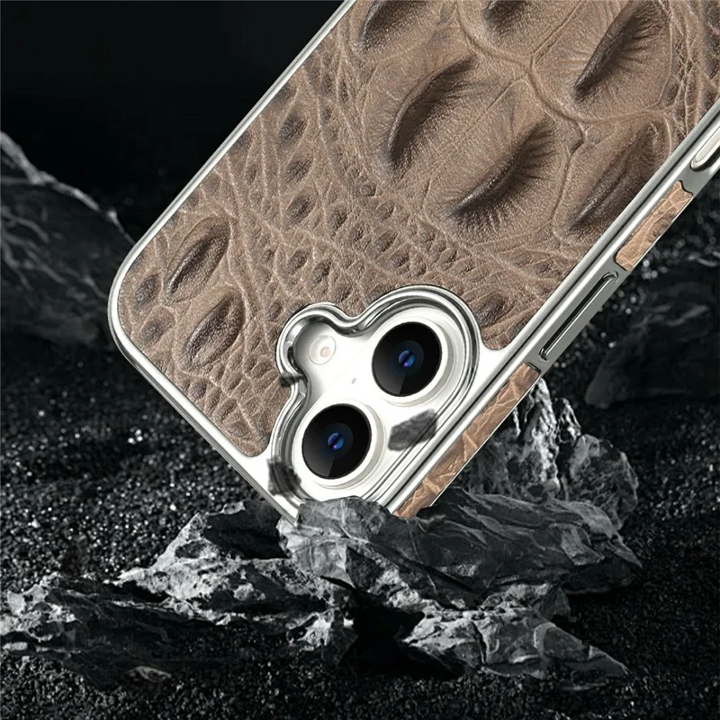 RMBMAX M2 for iPhone 17 Case Crocodile Pattern Genuine Cow Leather Shock-Absorbent Phone Back Cover - Brown