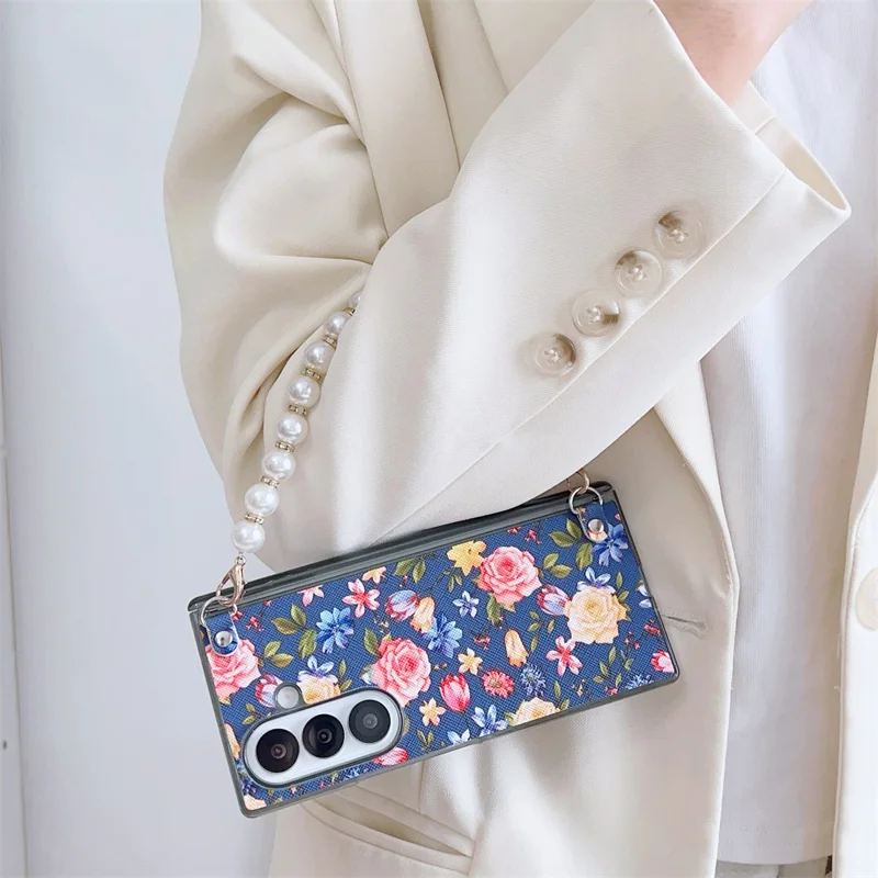 For Samsung Galaxy Z Fold8 Ultra Case Floral Pattern Fabric Texture Dual Hinge Protection Phone Cover with Pearl Hand Strap - Blue