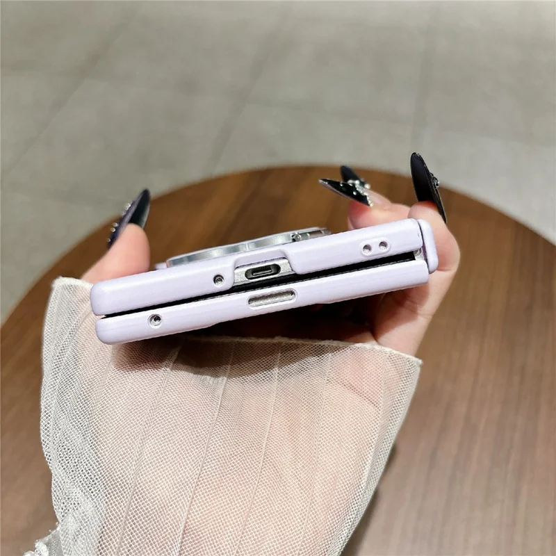 For Samsung Galaxy Z Fold8 Case Heart Clover Kickstand PC Phone Cover with Screen Protector - Purple