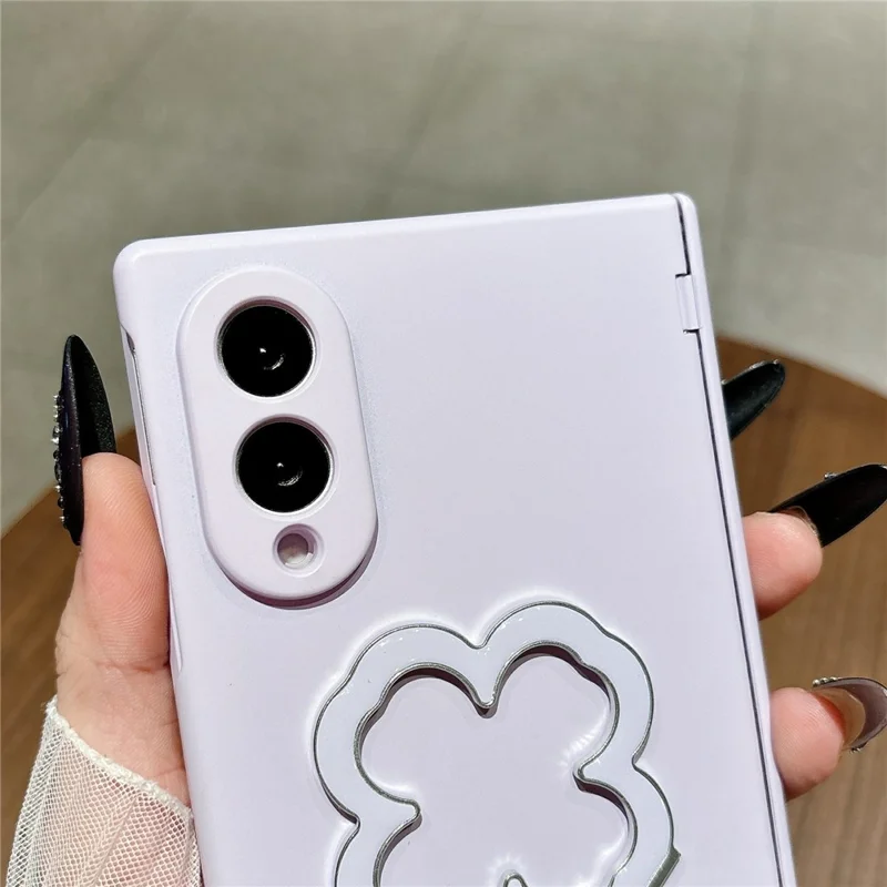 For Samsung Galaxy Z Fold8 Case Heart Clover Kickstand PC Phone Cover with Screen Protector - Purple