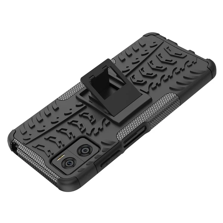 Per Motorola Moto E22 4G Custodia Telefonica in Policarbonato Rigido + TPU Antiscivolo con Motivo a Pneumatico - Nero