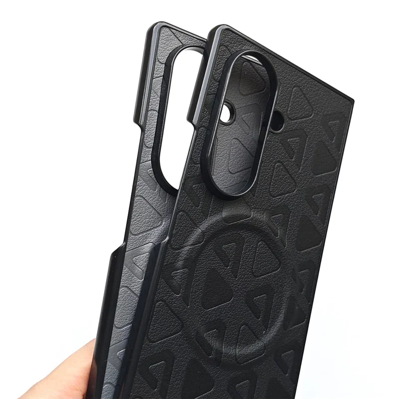 For Samsung Galaxy Z Fold8 Ultra Magnetic Case med præget trekantmønster i PU-læder + PC-foldetelefonbeskytning - Sort