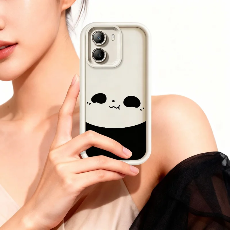 غطاء لهاتف Xiaomi Poco X7 Pro 5G بتصميم نمط الباندا، غطاء خلفي من مادة TPU مطاطية مقاومة للانزلاق - أبيض