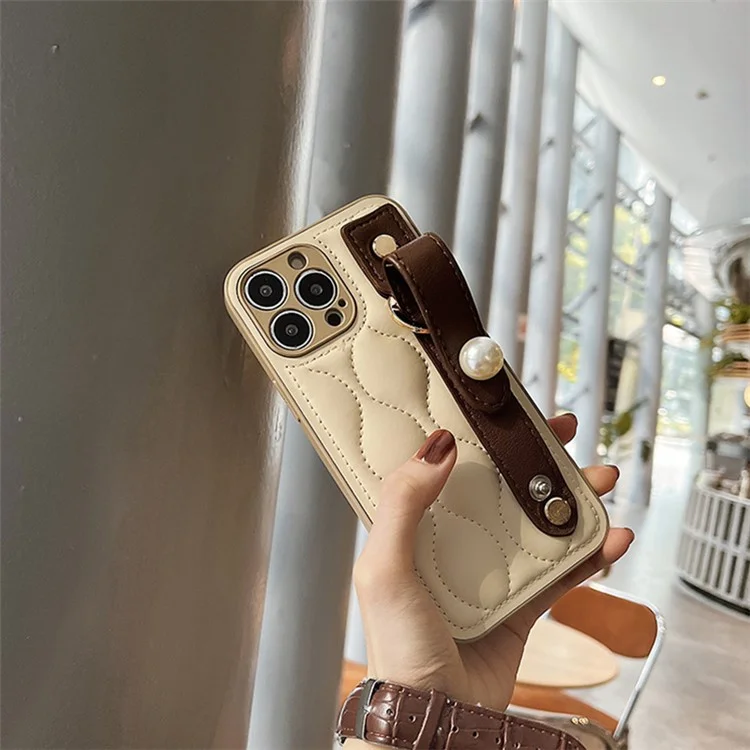 For iPhone 12 Pro 6.1 inch Bump Proof Rhombus Texture PU Leather Coated PC Hard Case Back Cover with Faux Pearl Wristband