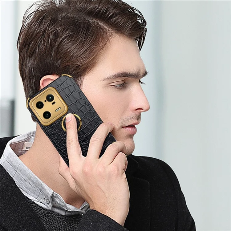Para Xiaomi 13 Pro 5G Anel Suporte Cromado Capa de Telefone Bem Protegida Textura de Crocodilo Revestida em Couro PU Capa TPU - Preto