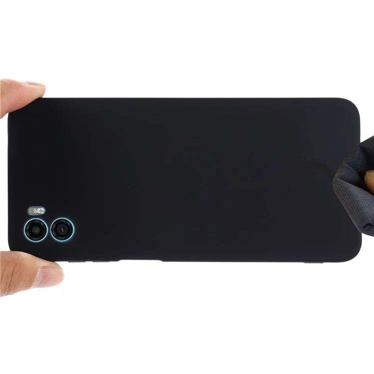 Pour Motorola Moto E22s 4G Étui en silicone liquide Étui de téléphone portable anti-rayures avec sangle - Noir