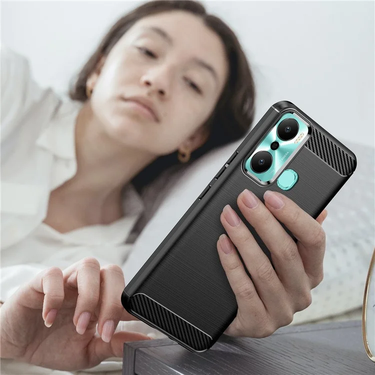 Per Infinix Hot 20 Play 4G Carbon Fiber Texture Phone Case Soft TPU Brushed Surface Protective Cover - Nero