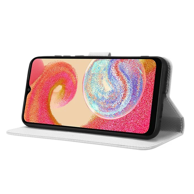 Para Samsung Galaxy A04e 4G / F04 4G / M04 4G Funda de teléfono protectora con cierre magnético Textura de diamante Funda de cartera plegable de piel sintética PU - Blanco