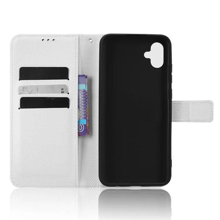 Para Samsung Galaxy A04e 4G / F04 4G / M04 4G Funda de teléfono protectora con cierre magnético Textura de diamante Funda de cartera plegable de piel sintética PU - Blanco