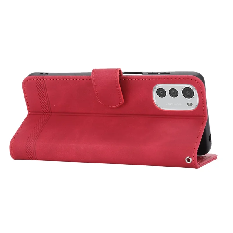 DIERFENG DF-03 Anti-scratch Leather Case for Motorola Moto E32 4G, Lines Imprinted Phone Wallet Stand Cover - Red