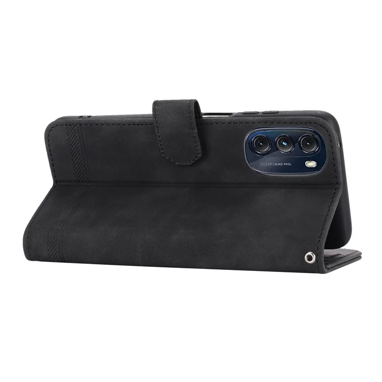 DIERFENG DF-03 Protective Phone Cover for Motorola Moto G (2022) 5G, Wallet Stand Lines Imprinted PU Leather Case - Black