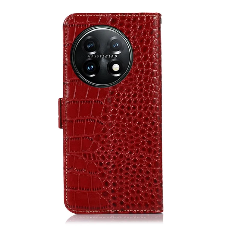 Funda de billetera para teléfono para OnePlus 11 5G, funda de teléfono plegable de cuero genuino de vaca con textura de cocodrilo y bloqueo RFID - Rojo