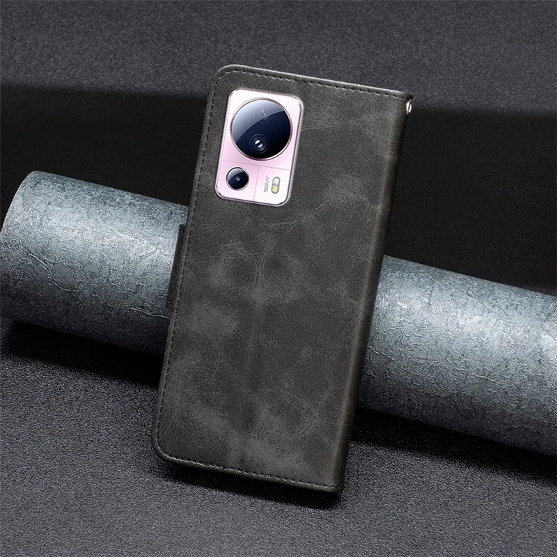 Für Xiaomi 13 Lite / Civi 2 5G Hülle Glattes Ledermappen-Handytasche mit Ständer und Gurt – Schwarz
