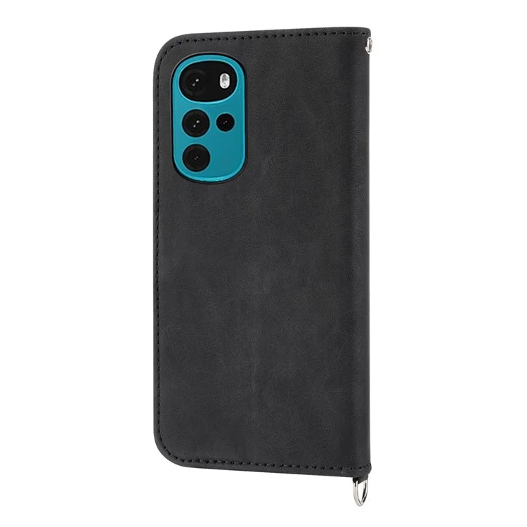 Lederhülle für Motorola Moto G22 Wallet Stand Geprägte Blumen Skin-touch Cover mit Riemen - Schwarz