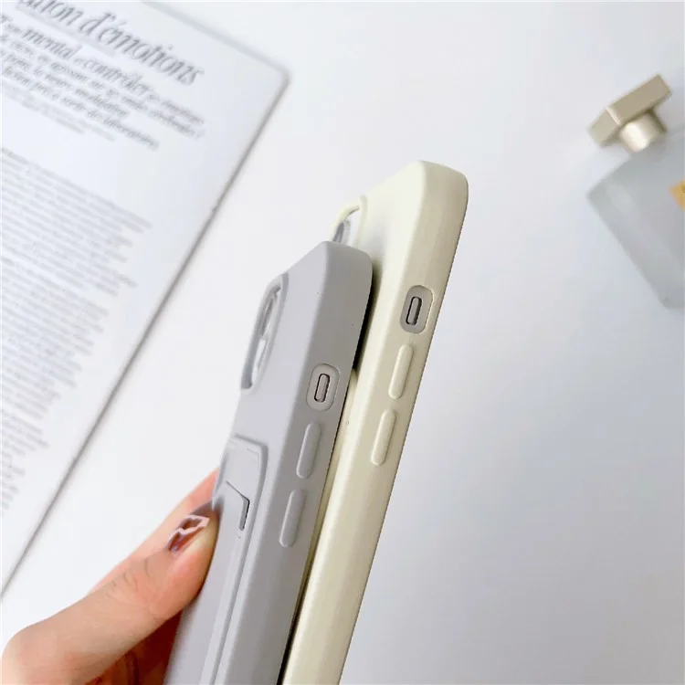 Pour iPhone 14 Soft Liquid Silicone Phone Case Card Slot Slim Protective Back Cover with Lanyard Strap - Gris