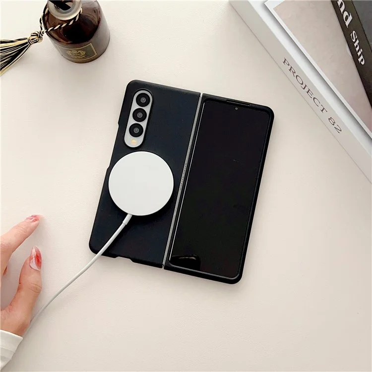 Funda para el teléfono Samsung Galaxy Z Fold4 5G, carcasa rígida de PC con tacto suave, compatible con MagSafe - Negro