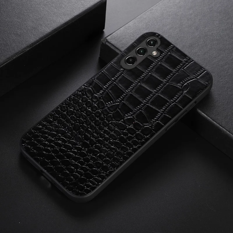 For Samsung Galaxy A24 4G (162.1 x 77.6 x 8.3mm) Phone Cover Genuine Cowhide Leather Coated PC+TPU Crocodile Texture Phone Case - Black