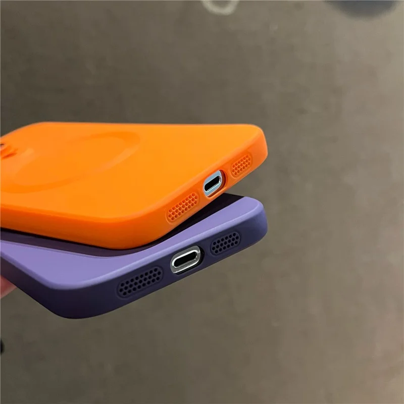 Pour le Boîtier de Téléphone en Silicone Liquide Iphone 14 Pro Compatible Avec Magsafe, Couverture de Protection de L'objectif en Verre Trempé - Orange