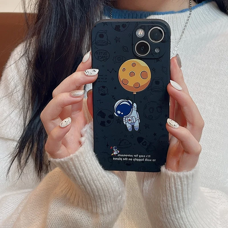 For iPhone 14 Plus Precise Cutout Anti-drop Phone Case Moon Astronaut Pattern TPU Back Cover - Black