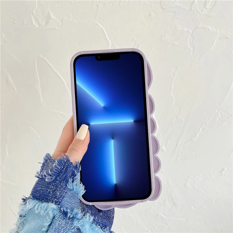 Pour iPhone 13 Pro Max 6.7 pouces Glossy Surface Soft TPU Phone Cover Seashell Shape Phone Case - Beige