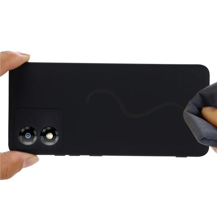 Para Motorola Moto E13 4G Anti-Dust Phone Case Liquid Silicone Soft Lining Phone Cover Shell with Strap - Black