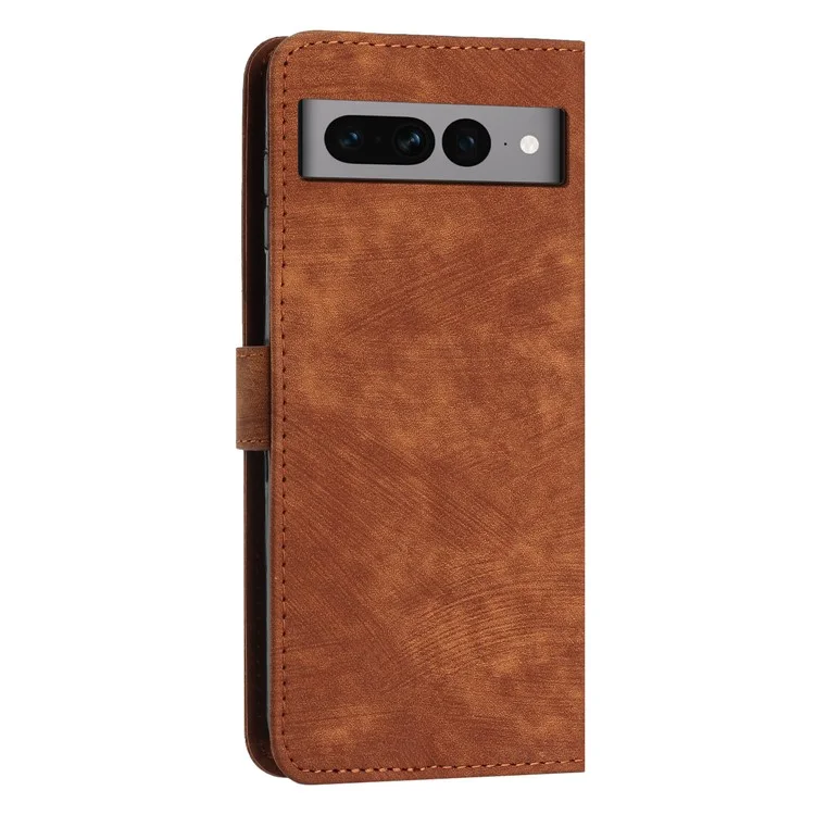 Per Google Pixel 7 Pro 5G Skin-touch Phone Case Lines Imprint Leather Wallet Protective Cover with Stand - Marrone