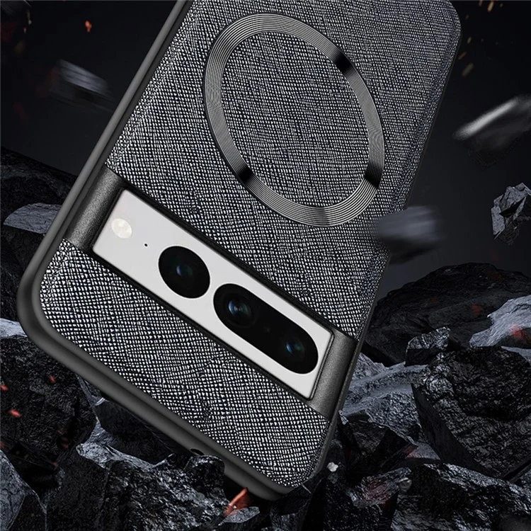 For Google Pixel 7 Pro 5G Magnetic Case Cross Texture Leather Coated TPU Anti-drop Phone Cover - Black