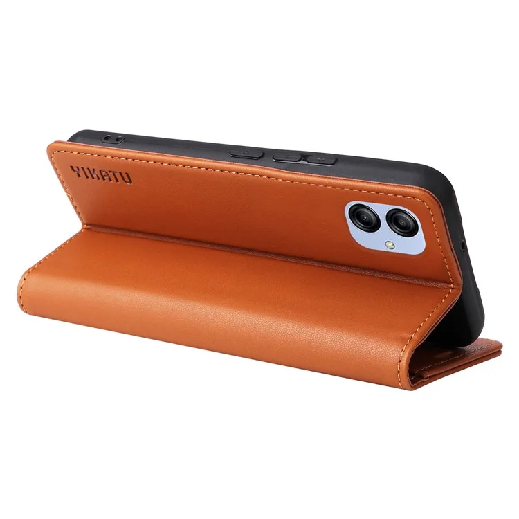 Étui portefeuille flip YIKATU pour Samsung Galaxy A04e 4G / F04 4G / M04 4G YK- 001 en cuir PU avec support magnétique absorbant - Marron