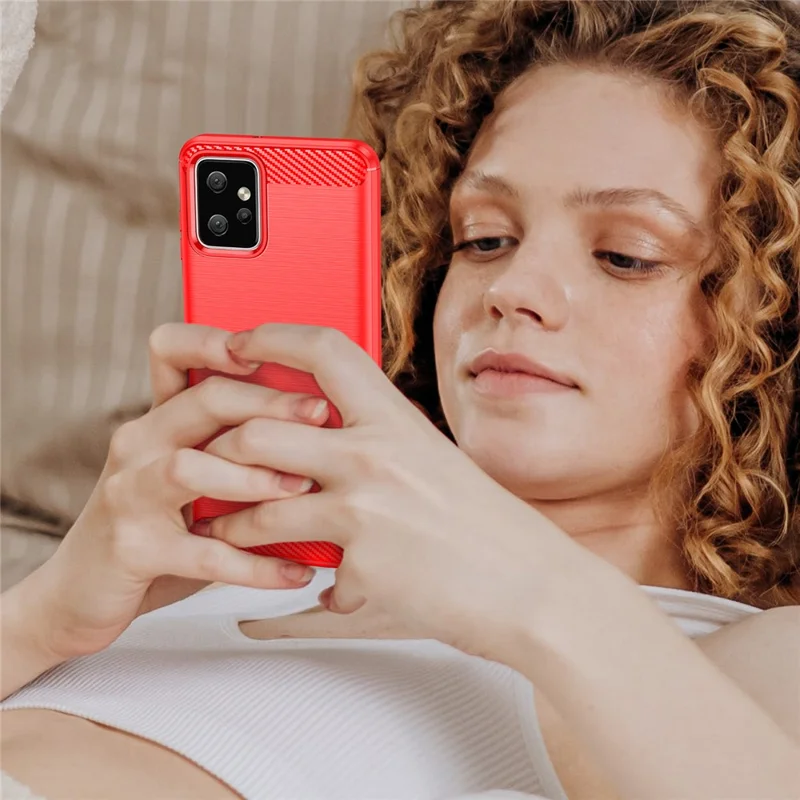 Custodia in TPU per Motorola Moto G Power 5G, texture in fibra di carbonio, superficie spazzolata, protezione posteriore - Rosso