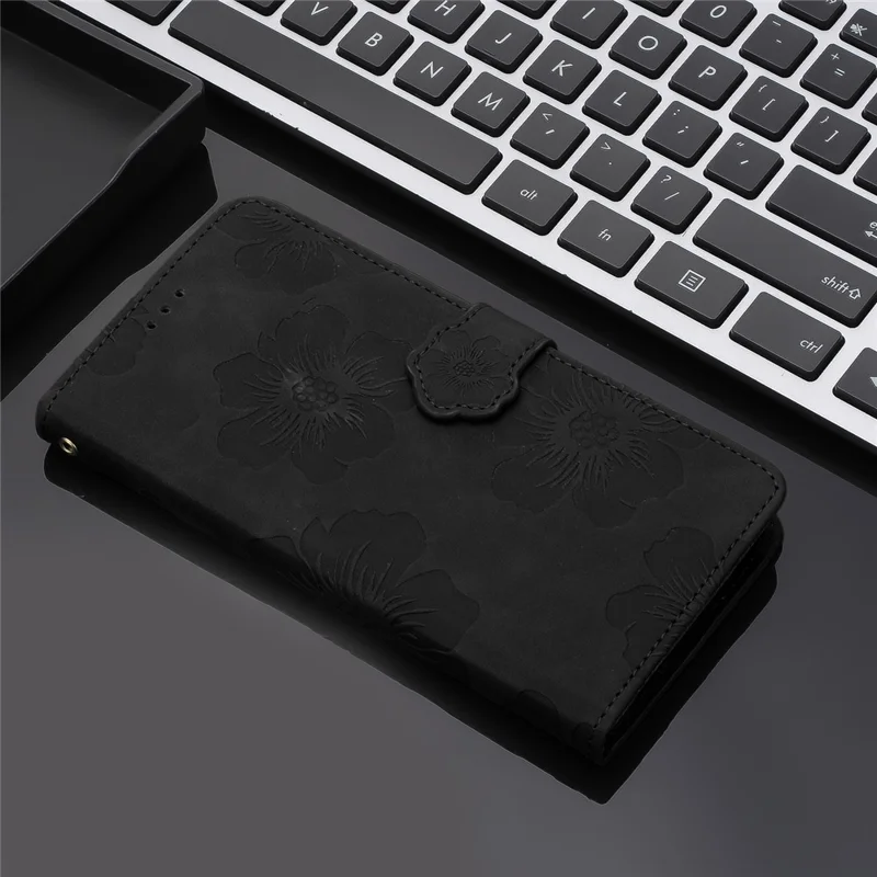 For iPhone 6 / 6s / 7 / 8 / SE (2020) / SE (2022) Flower Imprinted PU Leather Phone Case Wallet Stand Anti-drop Cover - Black