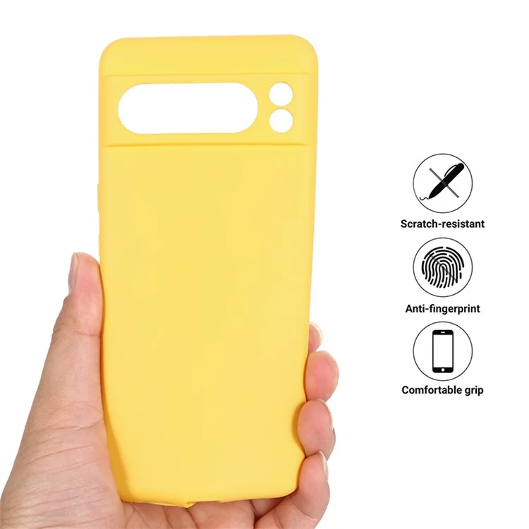 For Google Pixel 8 Pro Liquid Silicone Phone Case Anti-Scratch Back Cover with Soft Lining Design - Yellow