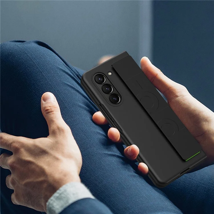Etui pour téléphone portable avec sangle de poignet pour Samsung Galaxy Z Fold5 5G, coque de protection en PC avec revêtement antiraye - Violet